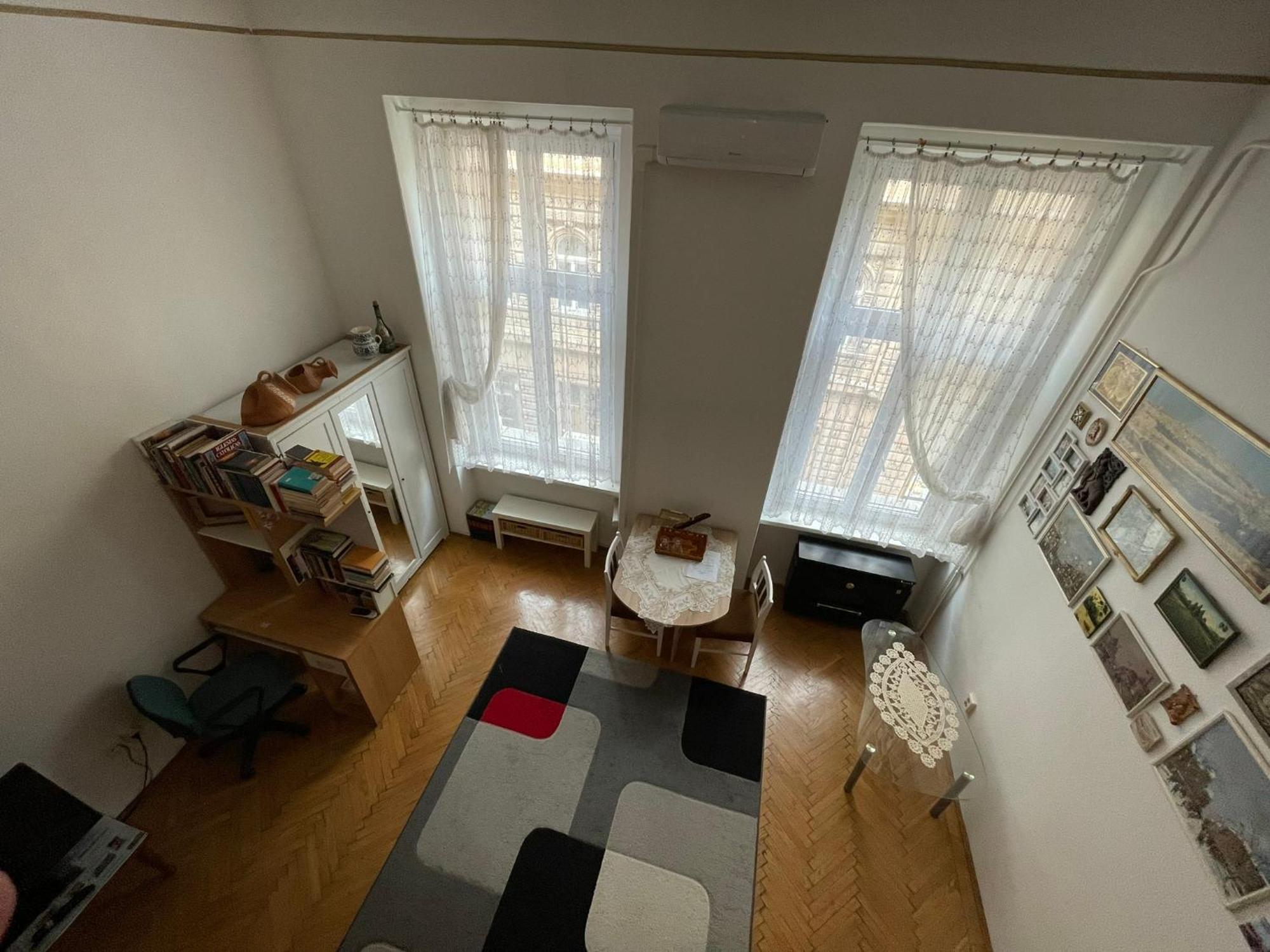 Andrassy Adventures Apartment Budapest Luaran gambar